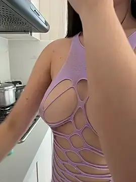 Stripchat Live Sex Cam of MiaJacksonn
