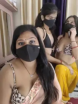 Stripchat Free Porn Cam of cutee__crazy