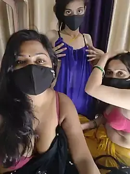 Stripchat Live Porn of cutee__crazy