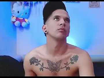 Stripchat Best live sex cam show of tylor_boy