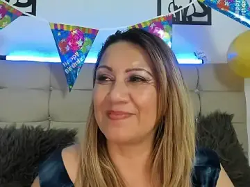 Stripchat Best live sex cam show of yayita_mature