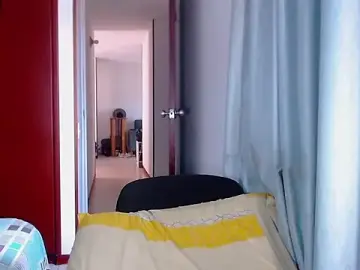 Stripchat Live Porn of TastyTrap_18