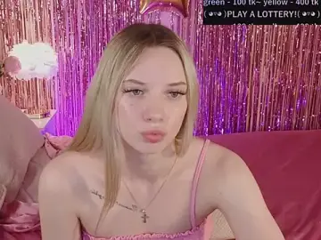 Stripchat Nude Webcam of katt__y
