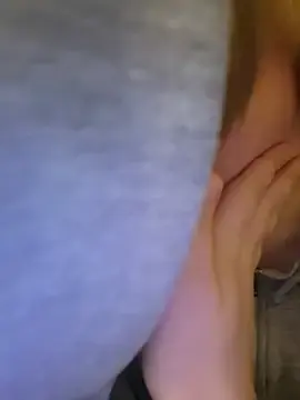Stripchat Watch Live Sex Cams of wehavepussies_xoxo