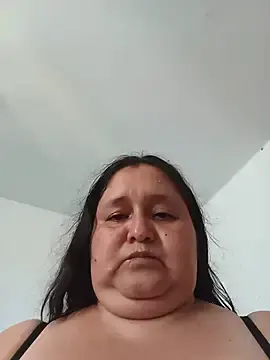 Stripchat Free Porn Cam of cloeth_lan
