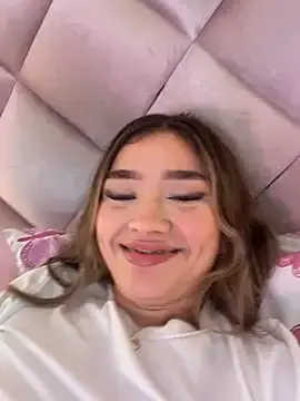 Stripchat Best Webcam of Arianavillada