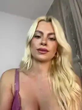 Stripchat Live Sex of BonieBonita