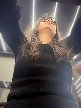 Stripchat Best Webcam of NikaMur