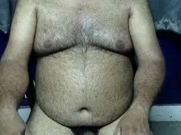 Stripchat Nude Webcam of hairysubcub_70