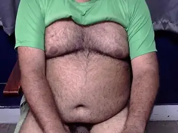 Stripchat Free Porn Cam of hairysubcub_70