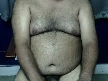 Stripchat Free Porn Cam of hairysubcub_70