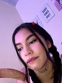 Stripchat Free Porn Cam of sweety_mariann1
