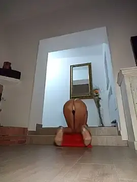 Stripchat Sex Cam of Akemi_rossi