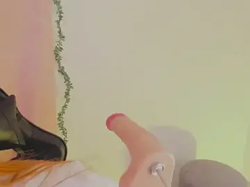 Stripchat Nude Webcam of Chloe_Luv