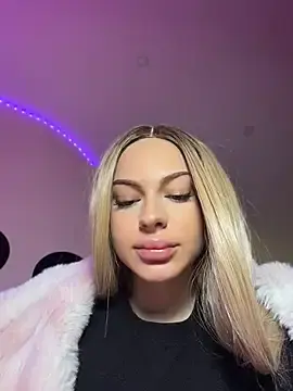Stripchat Watch Live Sex Cams of DollyRuby
