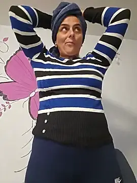 Stripchat Free Porn Cam of IsabelleCraft