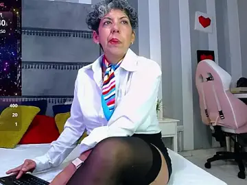 Stripchat Adult Webcams of Julianewell