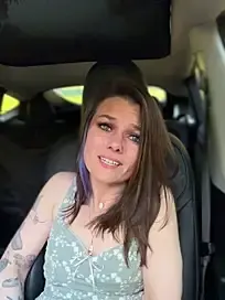 Stripchat Live Sex Cam of LadyLena1