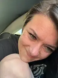 Stripchat Sex Cam of LadyLena1