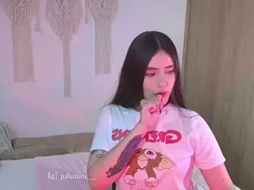 Stripchat Free Porn Cam of iriswest_