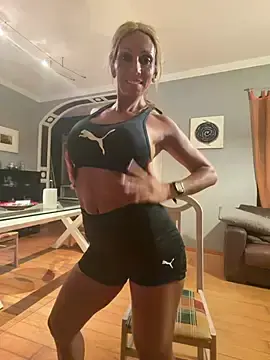 Stripchat Private Sex Chat of cari_guerrera