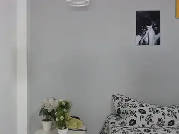 Stripchat Best live sex cam show of yesika_miller