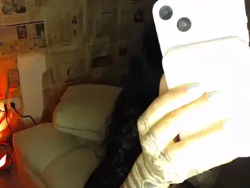 Stripchat Free Porn Cam of i_am_nina_