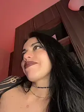 Stripchat Live Sex Cam of i_am_nina_