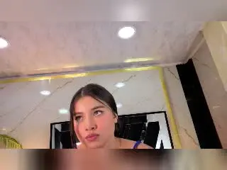 Xlovecam Live Porn of VictoriaKyros