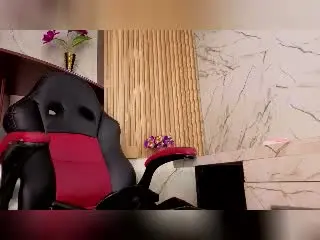 Xlovecam Live Porn of VictoriaKyros