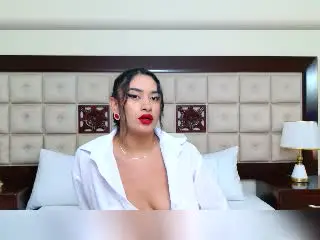Xlovecam Live Porn of AdalinaVera