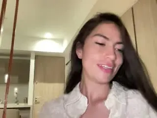 Xlovecam Live Sex Cam of BellaStonee