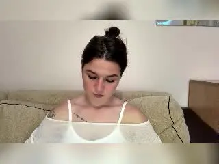 Xlovecam Watch Live Sex Cams of LindsySwisher