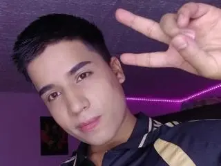 Xlovecam Free Live Porn of RandyHorny