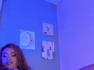 Xlovecam Watch Live Sex Cams of JuliaSacarf