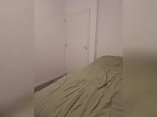 Xlovecam Free Live Porn of MissJulieDeux