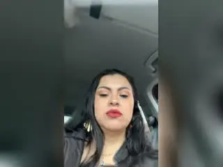 Xlovecam Sex Chat of CharlotteDevereaux