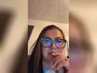 Xlovecam Free Live Porn of CharlotteDevereaux