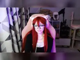 Xlovecam Live Sex Cam of PaulineBitah