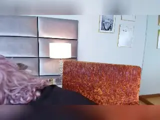 Xlovecam Private Sex Chat of ElenaSaenz