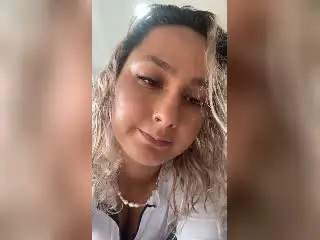 Xlovecam Nude Webcam of ElenaSaenz