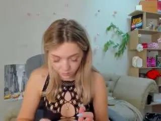 Xlovecam Free Live Porn of SugarrX