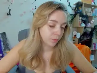 Xlovecam Live Sex Cam of SugarrX