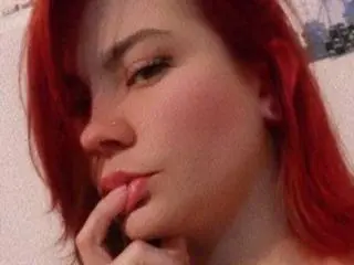 Xlovecam Live Sex of HornnyCoupleHot