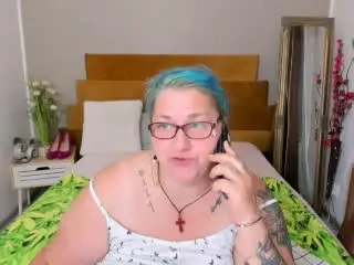 Xlovecam Live Sex Cam of BlondyBigBoobs