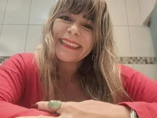 Xlovecam Live Sex Cam of CarollineBer