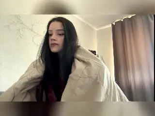 Xlovecam Sex Cam of LaineNewmon