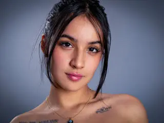 Xlovecam Adult Webcams of LeenaBrown