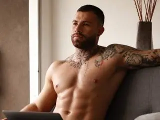 Xlovecam Sex Cam of Wkite