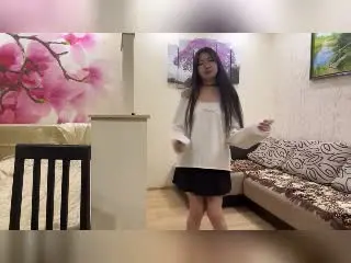 Xlovecam Watch Live Sex Cams of BernadineFray